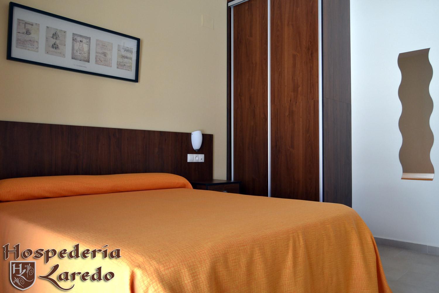 Hospederia Laredo Hotel La Carlota Ngoại thất bức ảnh