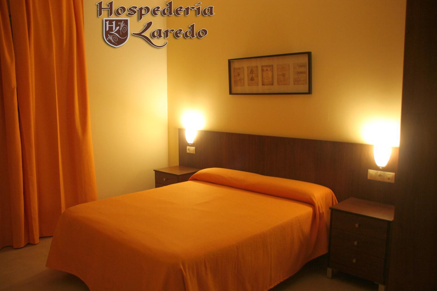 Hospederia Laredo Hotel La Carlota Ngoại thất bức ảnh