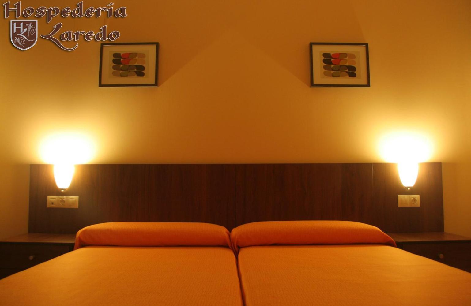 Hospederia Laredo Hotel La Carlota Ngoại thất bức ảnh