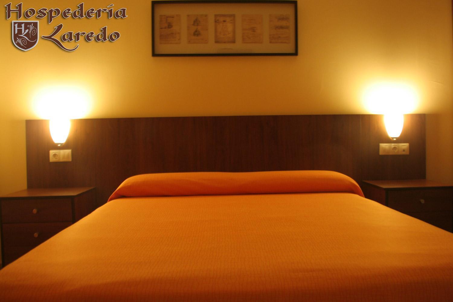 Hospederia Laredo Hotel La Carlota Ngoại thất bức ảnh